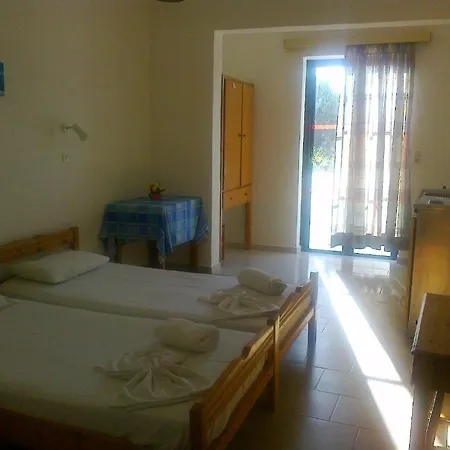 Nikos 2 & Hotel apartamentowy