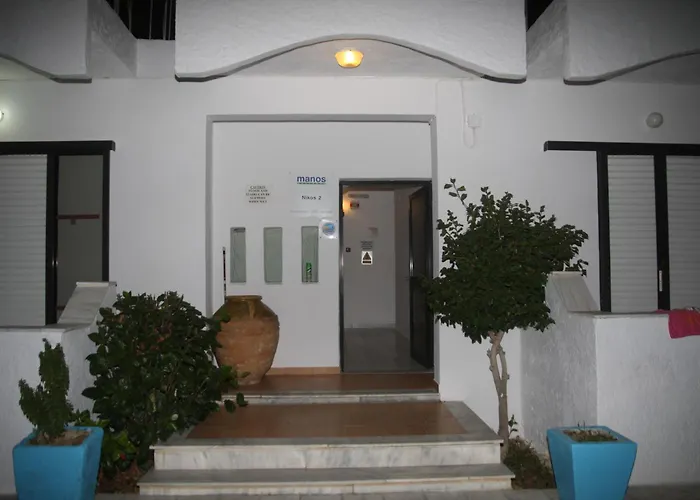 Apart Otel Nikos 2 & 3*