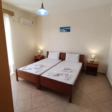 Nikos 2 & Aparthotel 3*