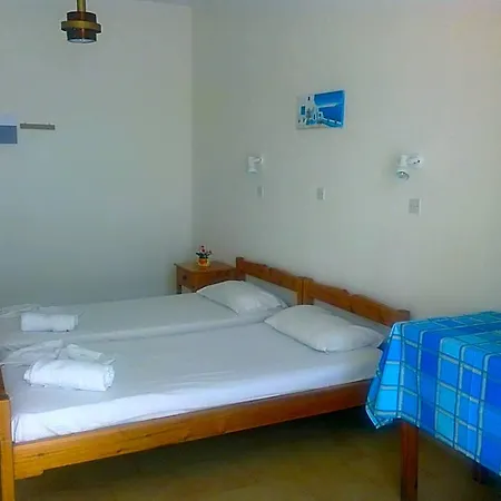 Apartahotel Nikos 2 Studios&apartments 3*