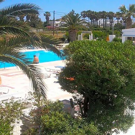 Nikos 2 Studios&apartments