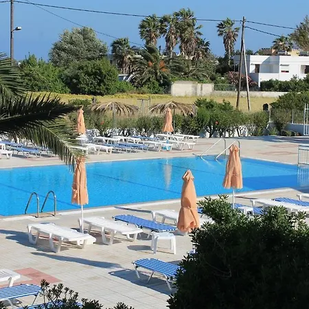 Nikos 2 Studios&apartments 3*
