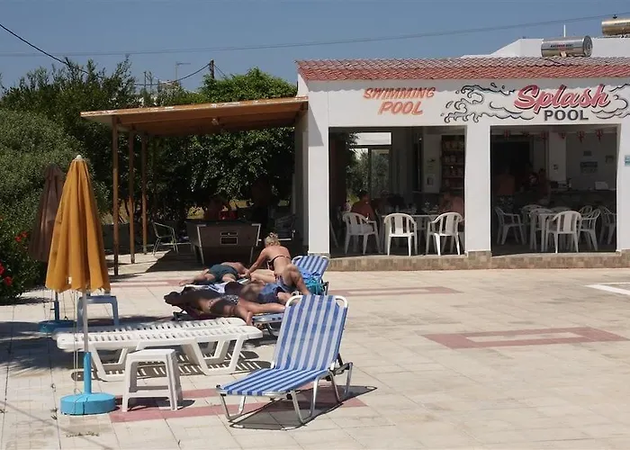 Nikos 2 & شقة فندقية