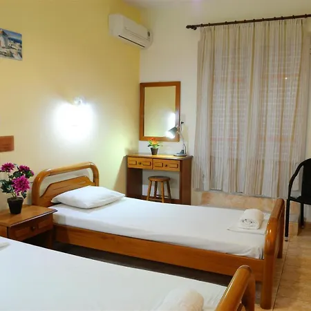 Nikos 2 & Lejlighedshotel