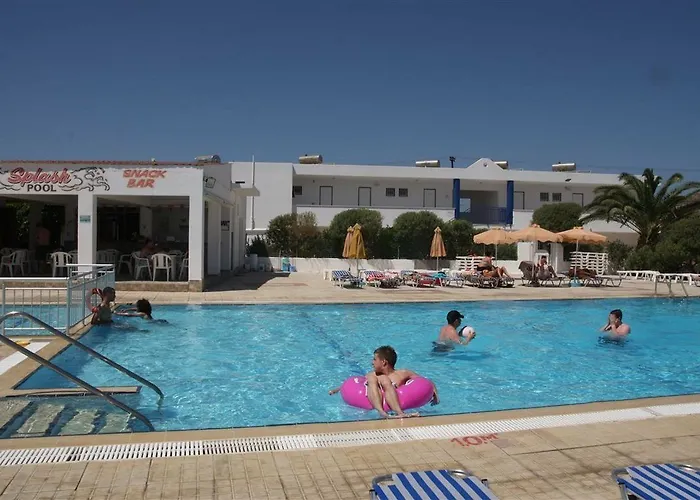 Appart hôtel Nikos 2 &